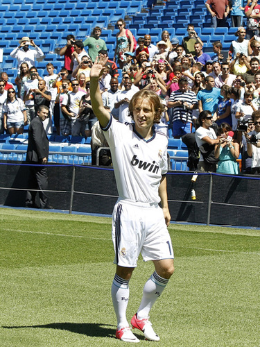 列维谈曼城115项违规：很遗憾不能内部解决，律师赚了很多钱