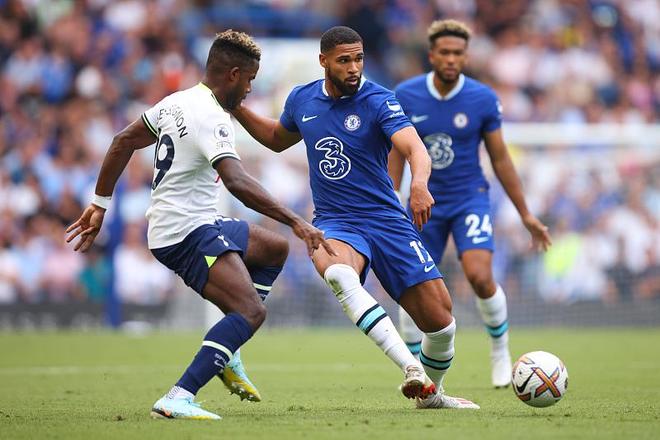 菲尔米诺：我很喜欢维尼修斯，但利物浦对阵皇马我希望红军赢